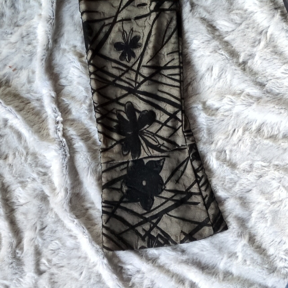 Damee Floral Black and Gray Women's Jacket - Picture 5 of 7